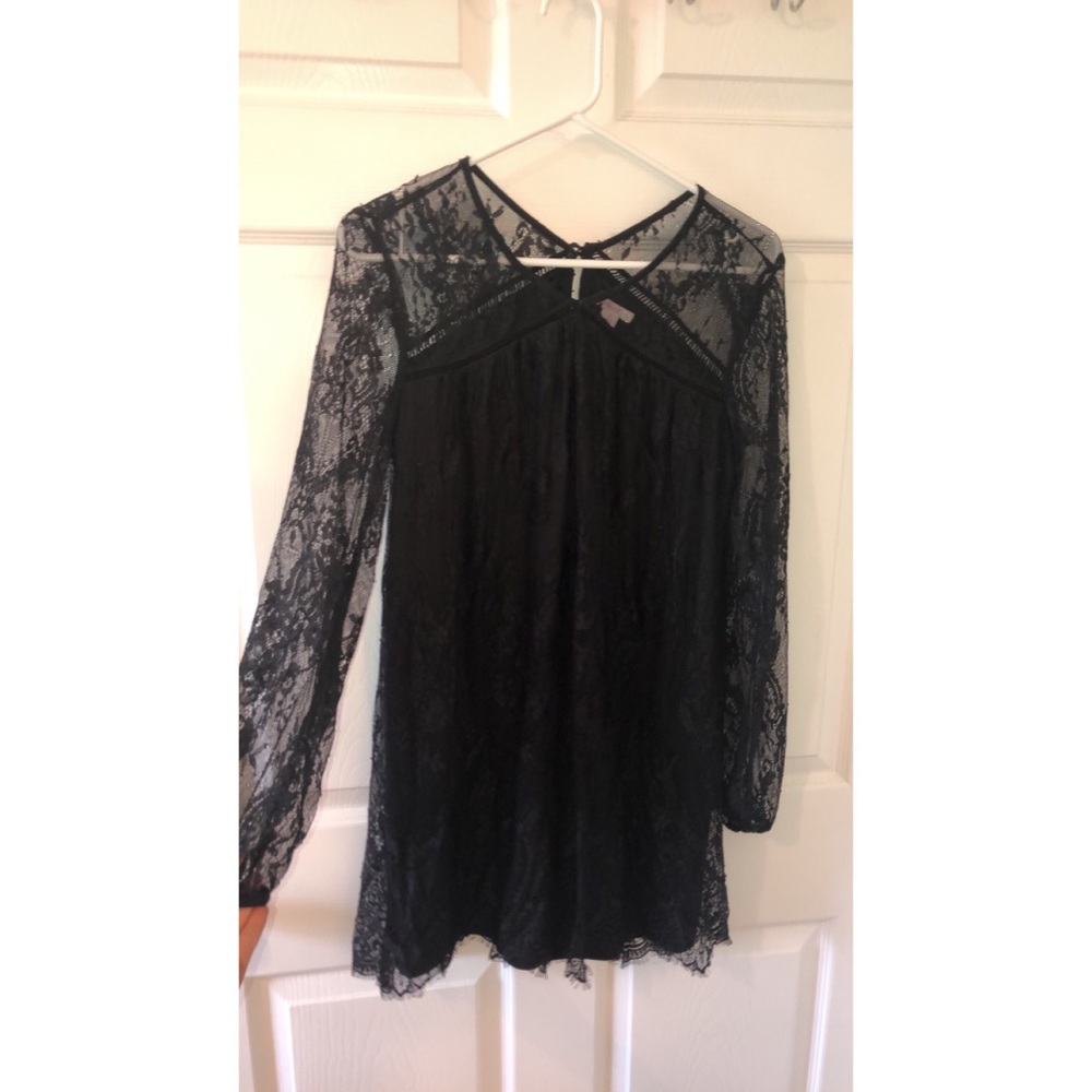 Black lace long sleeve dress